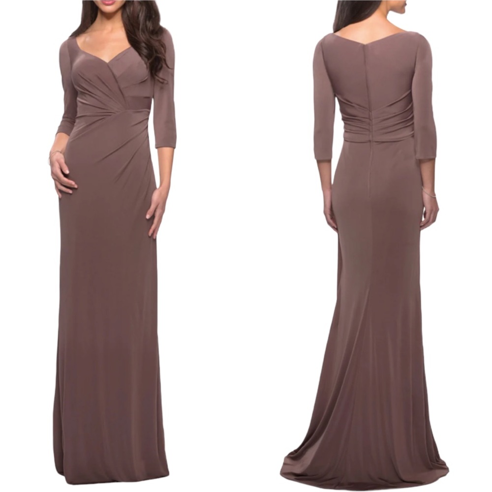 La Femme Sweetheart Neckline Long Jersey Cocoa Evening Gown 12 New with Tag